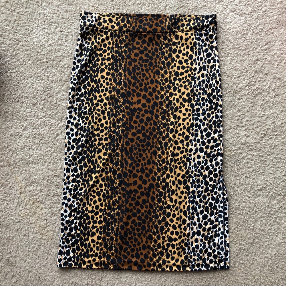 CLOTHES CHEETAH PRINT SEXY SKIRT SIDE SLIT SZ MED